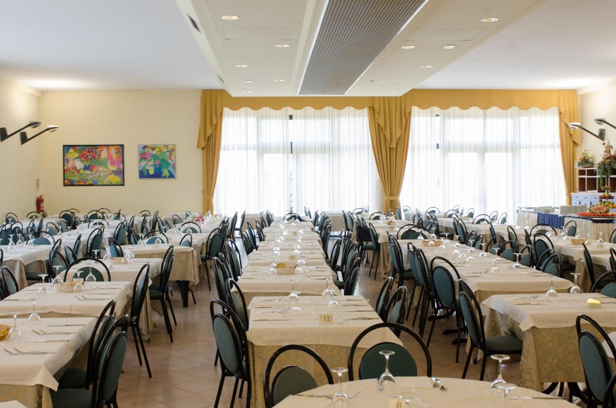Hotel Solara Conca Specchiulla Exterior photo